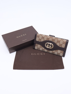 Carteira Gucci GG Monogram Large na internet
