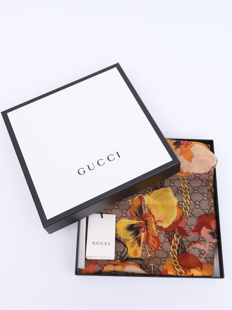 Echarpe Gucci Monogram Floral GG - Paris Brechó