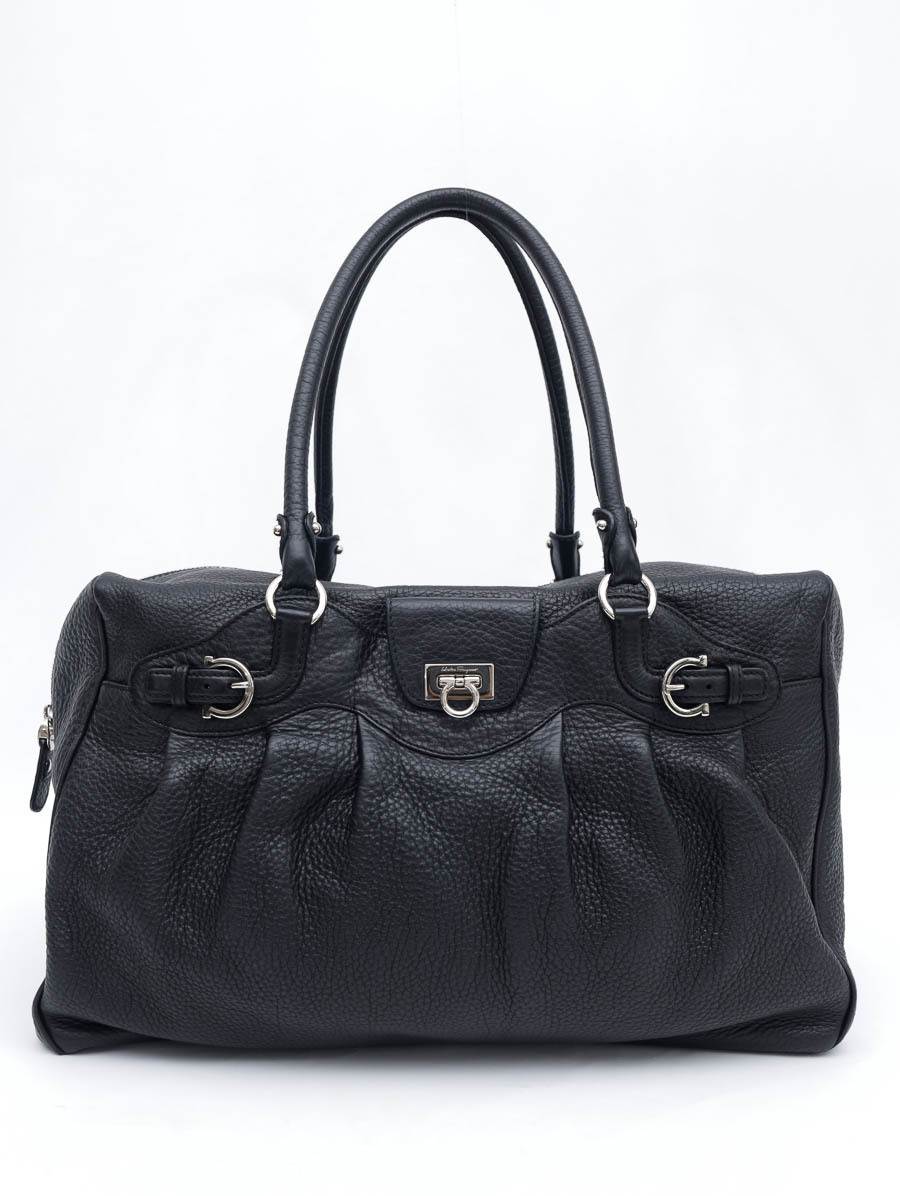 Bolsa Salvatore Ferragamo Preta Paris Brecho