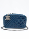 Bolsa Chanel Chevron Small Camera Bag