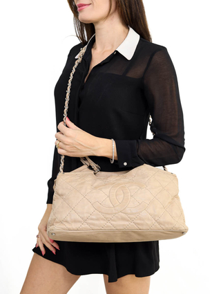 Bolsa Chanel Matelassê Tote Nude - comprar online