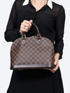 Bolsa Louis Vuitton Damier Alma PM na internet