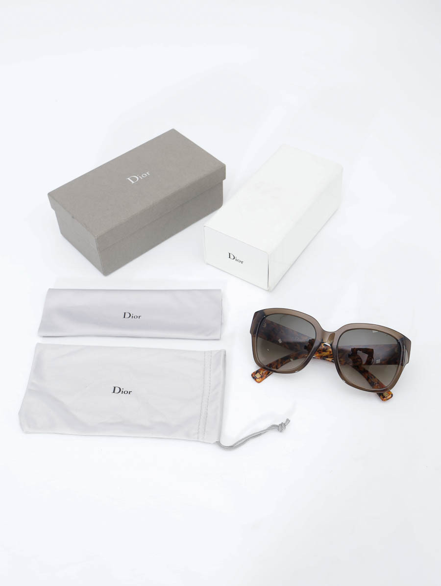 Oculos de Sol Dior Flanelle 2 Paris Brecho