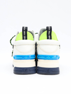 FENDI Holographic And Sneakers White - 35 BRA na internet