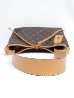Bolsa Louis Vuitton Carryal Monogram - comprar online