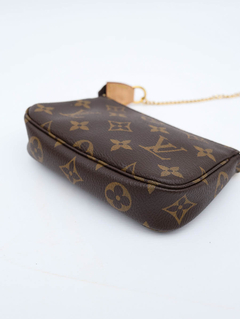 Mini Pochette Louis Vuitton Accessoires On Chain - loja online
