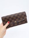 Carteira Louis Vuitton Emilie - comprar online