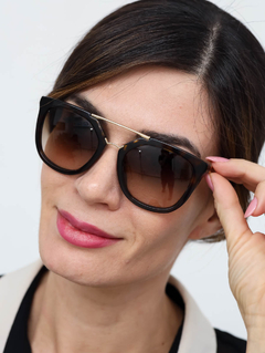 Óculos de Sol Prada SPR13Q - comprar online