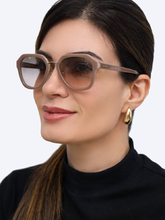 Óculos Prada SPR25R - comprar online