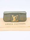 Imagem do Clutch Louis Vuitton Vernis SoBe Oliva