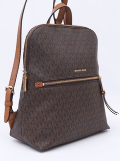 Mochila Michael Kors Rhea Zip Logo na internet