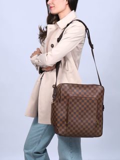 Bolsa Louis Vuitton Damier Canvas Olav GM - comprar online