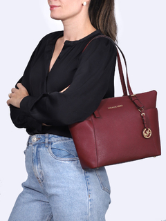 Bolsa Michael Kors Jet Set Bordo Leather Tote - comprar online