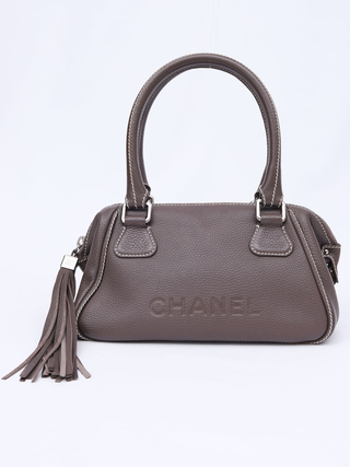 Bolsa Chanel Calfskin Small Tassel Bowler