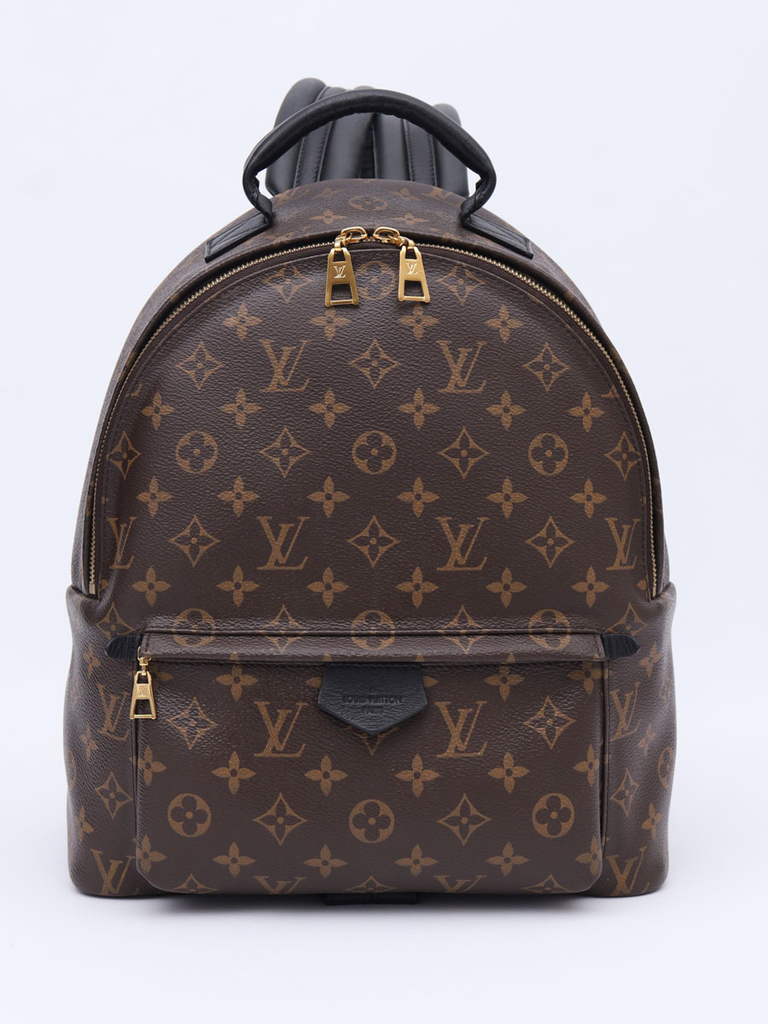 mochila louis vuitton preta