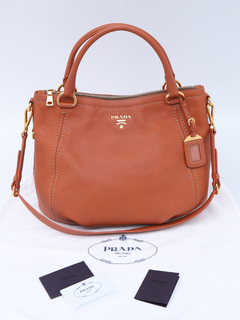 Bolsa Prada Vitello Daino Top Handle Rame BR4420 - loja online