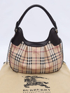 Bolsa Burberry Brooklyn Hobo na internet