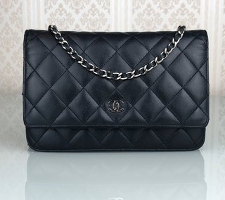 Chanel WOC Matelassê Preta