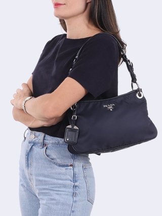 Bolsa Prada Tessuto Hobo Medium - comprar online