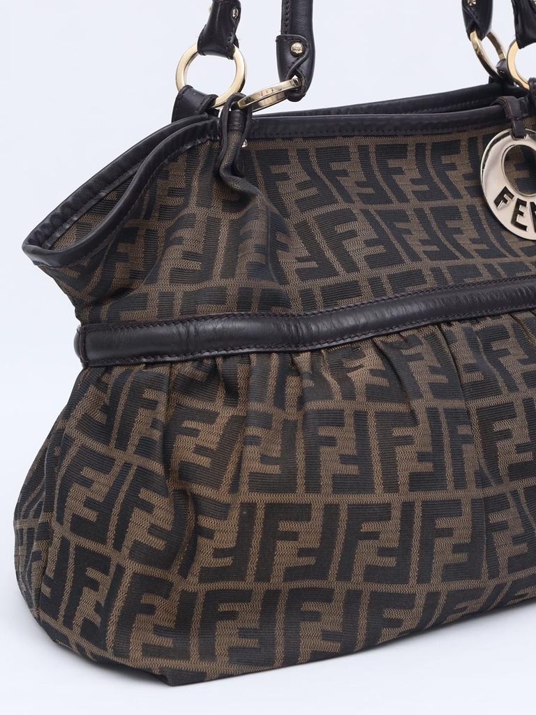 Large cheap fendi tote