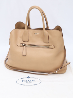 Bolsa Prada Large Shopping Tote na internet