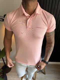 CAMISA GOLA POLO CALVIN KLEIN - ROSA CLARO