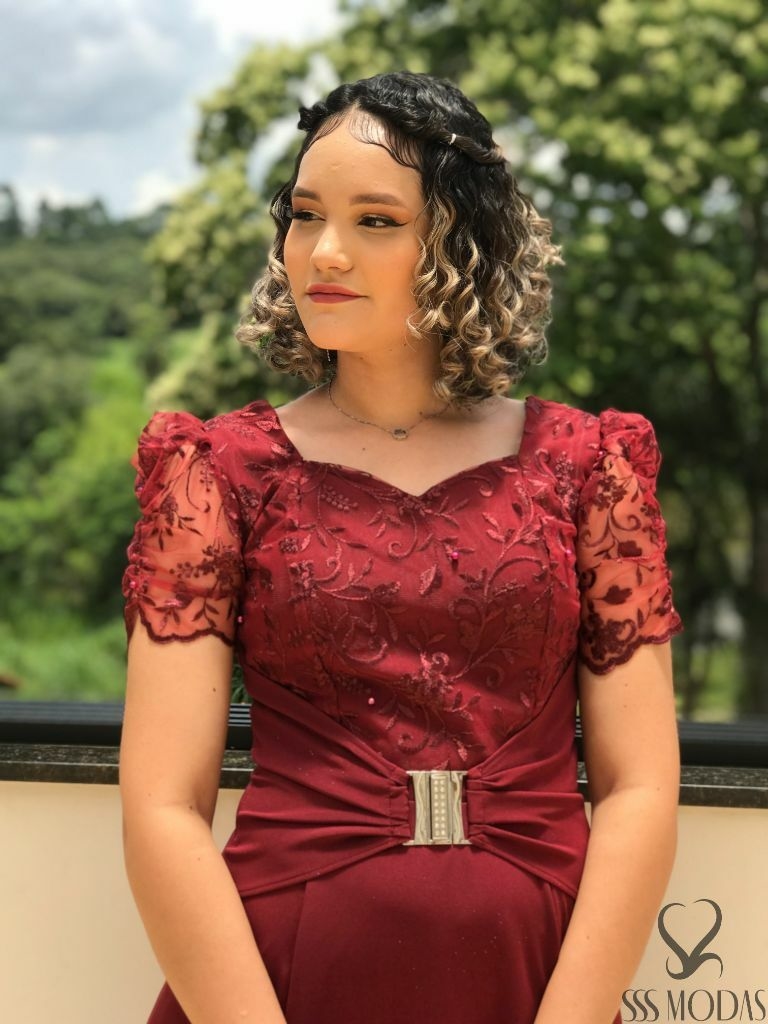 Vestido Longo com Tule Bordado para Festa - LFE