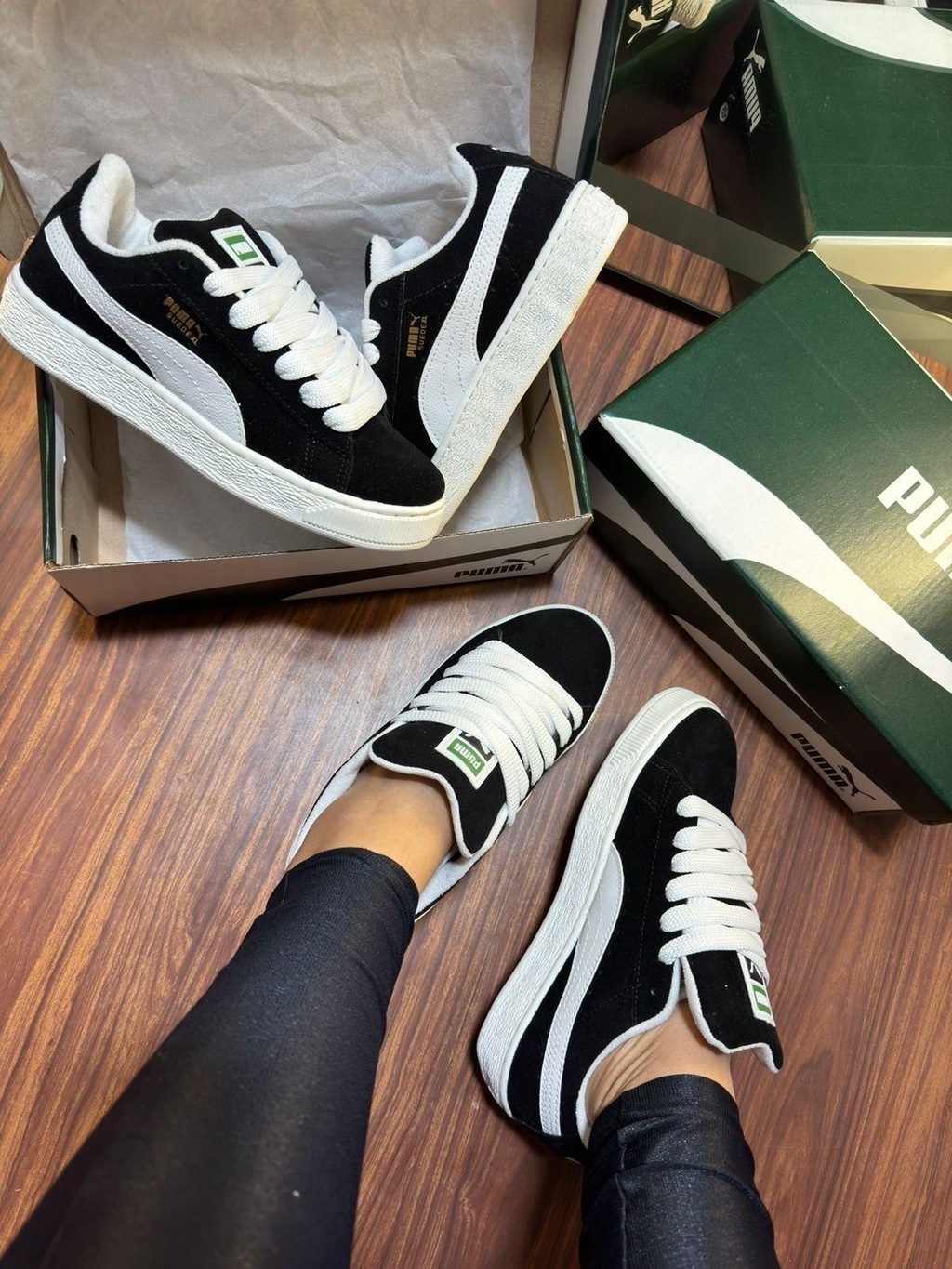 TENIS PUMA SUEDE PRETO COM BRANCO Sneakers Vipz
