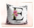 Almohadones personalizados con iniciales negras florales - tienda online