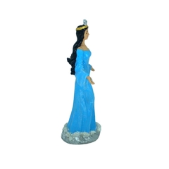Estatueta Iemanjá com manto azul claro - 15cm em resina - comprar online