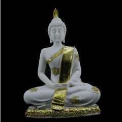 Buda meditando com pó de mármore dourado