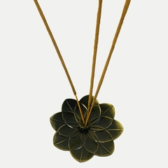 Incensário de metal flor de lótus 7 varetas na internet