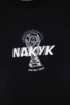 Camiseta Nakyk Vitória Preto - PSY Multimarcas