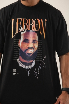 Camiseta Nakyk Oversized King James Preta na internet