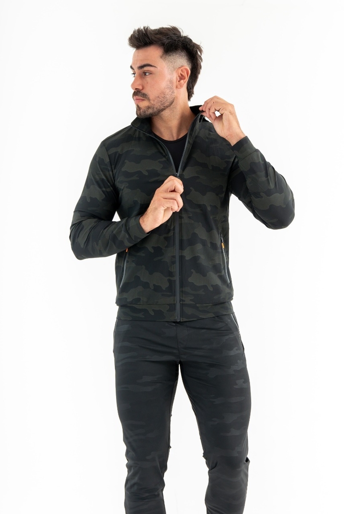 CAMPERA DEPORTIVA CAMUFLADO TALLES ESPECIALES I RUN