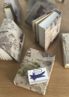 pequena embarcação (caderno capa impressão botânica + aquarela céu de ygara) na internet