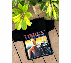 Remera de Tobey Maguire