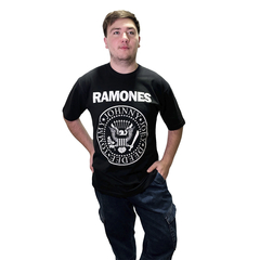 Remera de Los RAMONES en internet