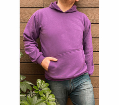 Buzo hoodie violeta en internet