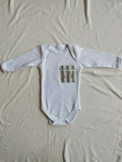 Body Bebê Branco com bolso Bordado