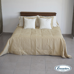 Cubrecama California en Tusor Beige 2 Plazas y 1/2