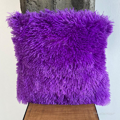 Funda Almohadón Peludo Violeta