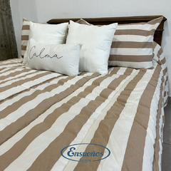 Acolchado Tusor Rayas Beige King - Ensueños Hogar