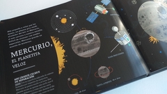 Imagen de El sistema solar - Un libro que brilla en la oscuridad