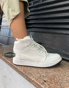 Sneakers Jordan Blancas - comprar online