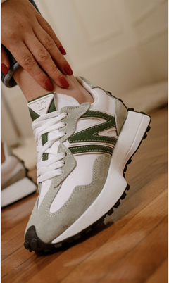 Sneakers New Gris Con Verde - MARIA PE
