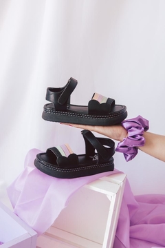 Mini Sandalias Lucy Negras - comprar online