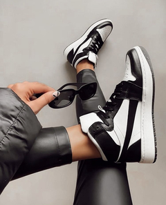 Sneakers Jordan Negras