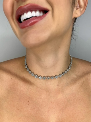 Choker Zircônia Trevo com Fecho Gancho no Prata