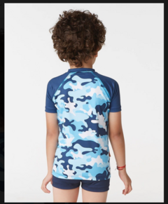 REMERA YAKKA NIÑO PROTECCION UV CAMU MC 4021 - comprar online